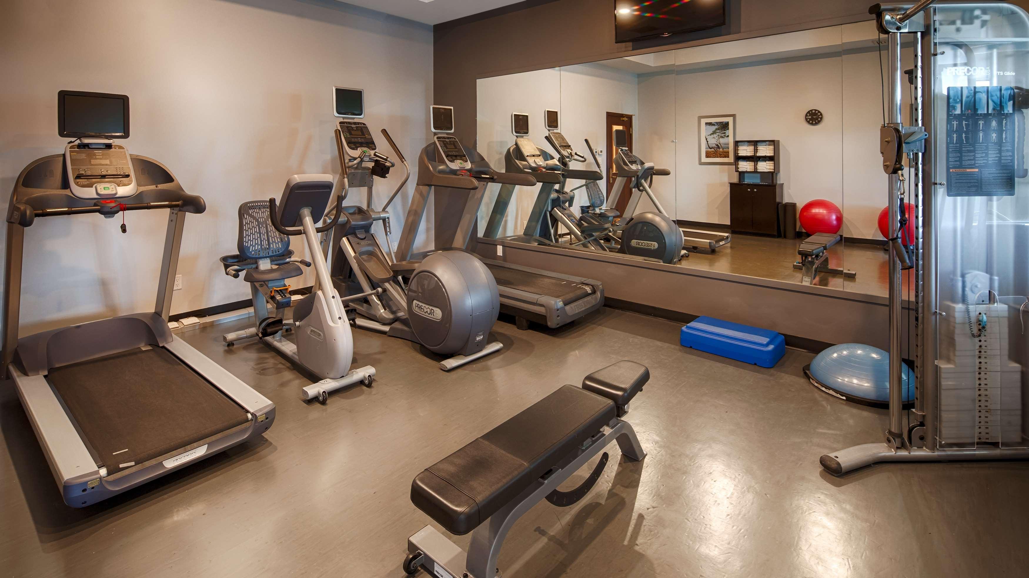 Best Western Plus Winnipeg Airport Hotel Buitenkant foto