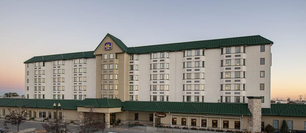 Best Western Plus Winnipeg Airport Hotel Buitenkant foto