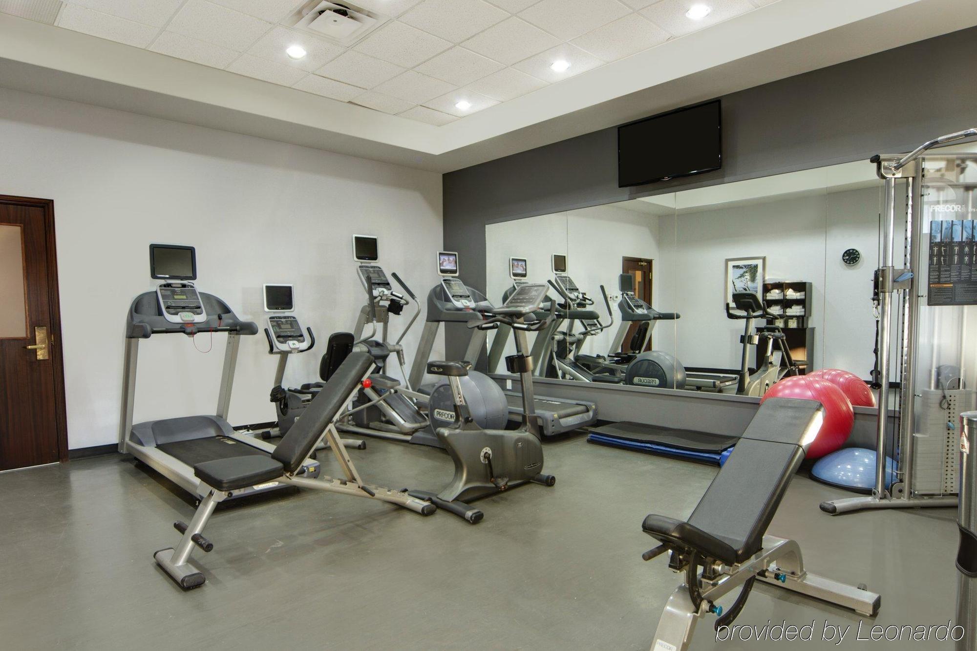 Best Western Plus Winnipeg Airport Hotel Buitenkant foto